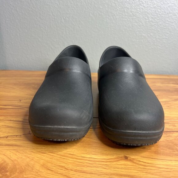 Crocs Neria Pro II Slip On Work Clogs‎ Womens Size 9 205384 Black Rubber Wedge - Picture 2 of 8